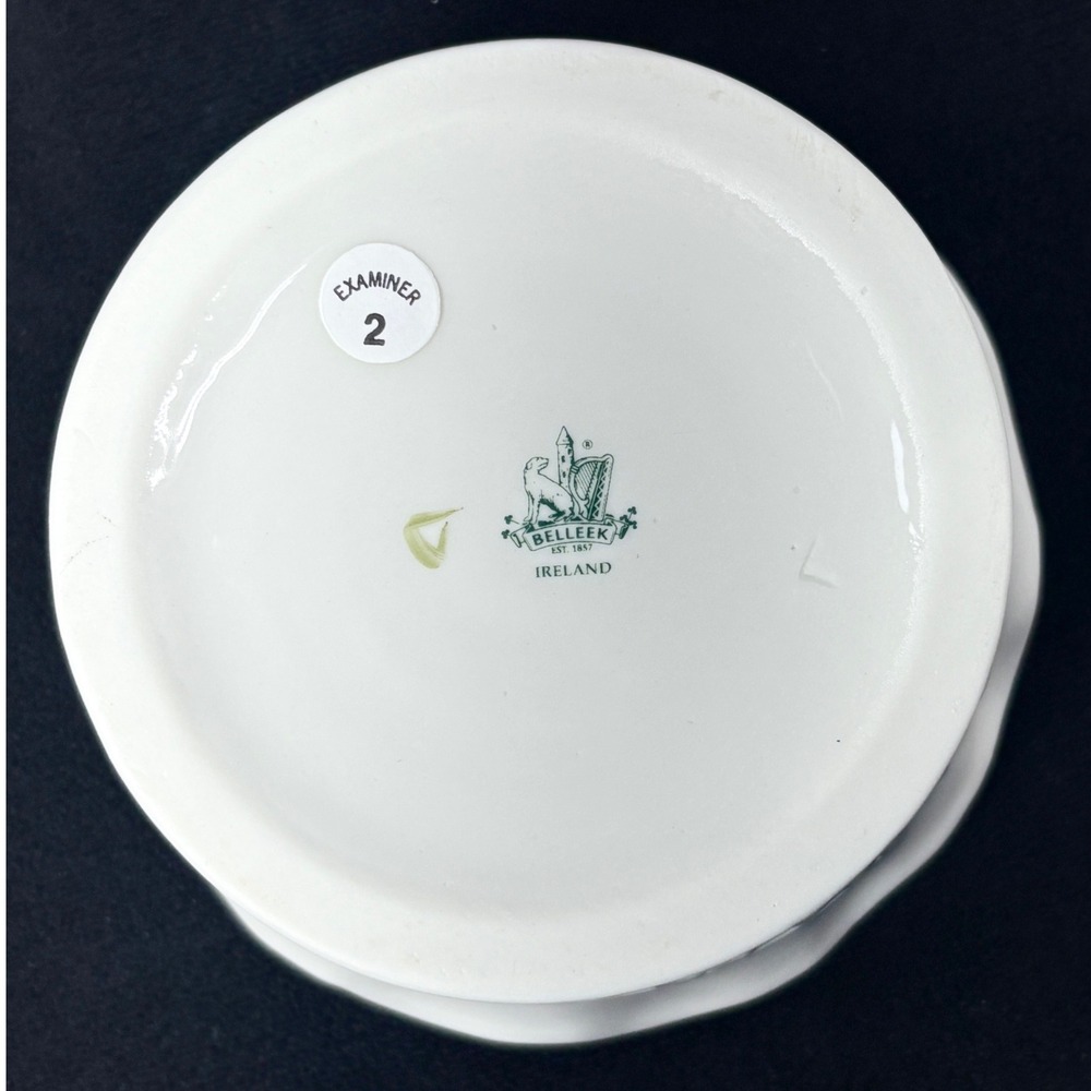 Vintage Belleek Tara Celtic Shamrock Gift / Trinket Box / Sugar Bowl with Lid - Picture 9 of 10